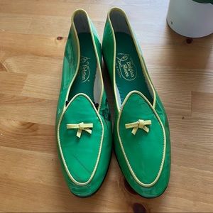 Belgian Loafers Green Patent Leather Size 8 Narrow